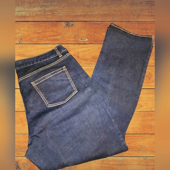 TALBOTS HERITAGE Straight  JEANS - Picture 1 of 4